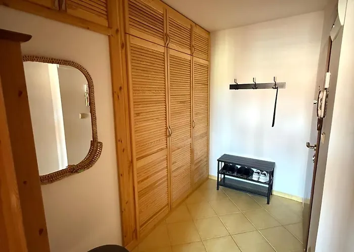 Vary Haus Apartment